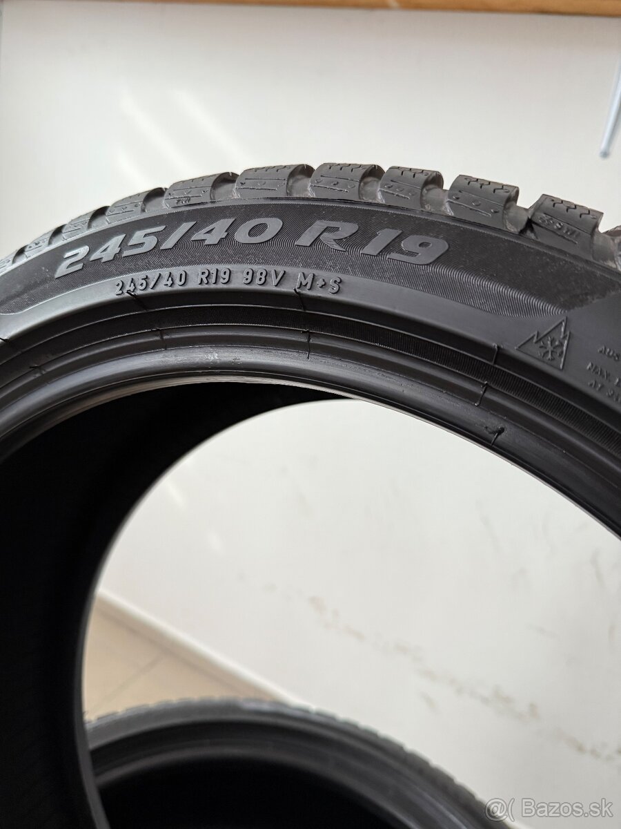 Nepoužité zimné pneumatiky 245/40/19 Pirelli Runflat - 10