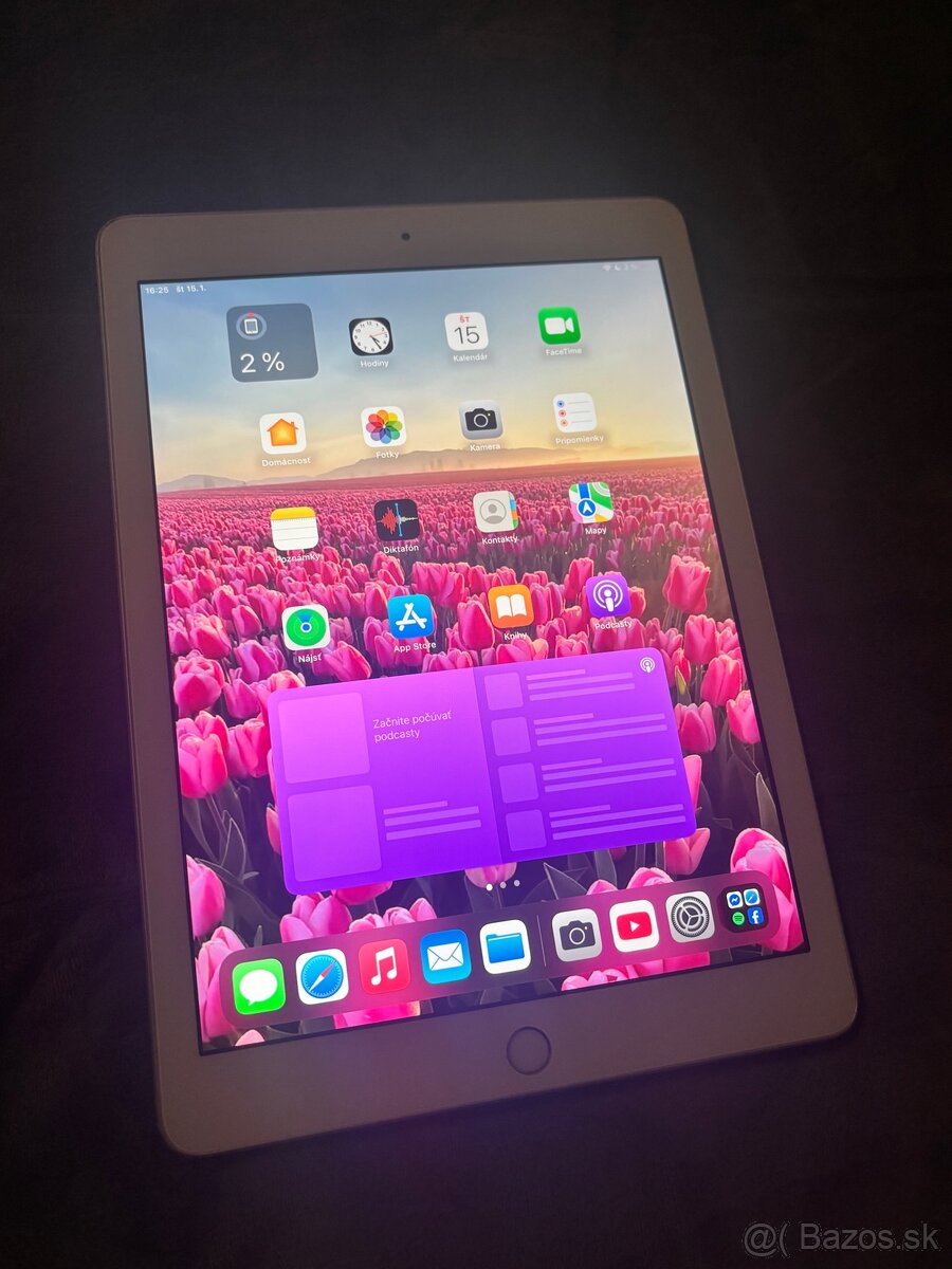 iPad 5. generácie 32 GB - 10