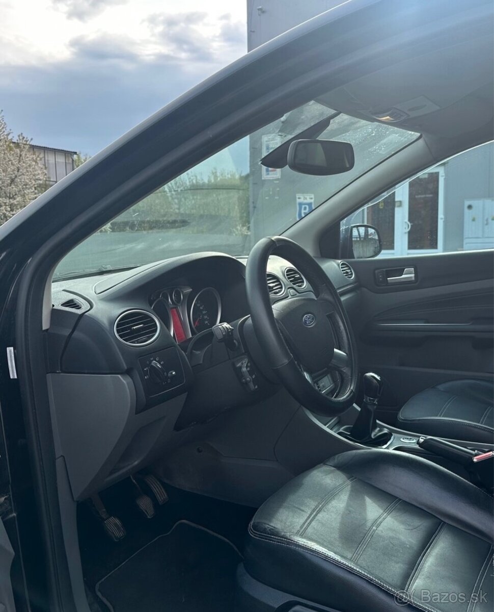 Ford Focus MK2, 2009 – bohatá výbava, spoľahlivé auto - 10