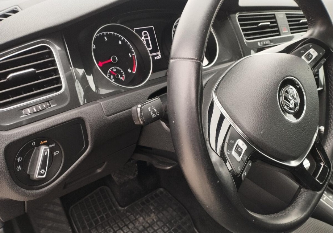 VW Golf Variant Comfortline 1.6TDI 85kw DSG - 10