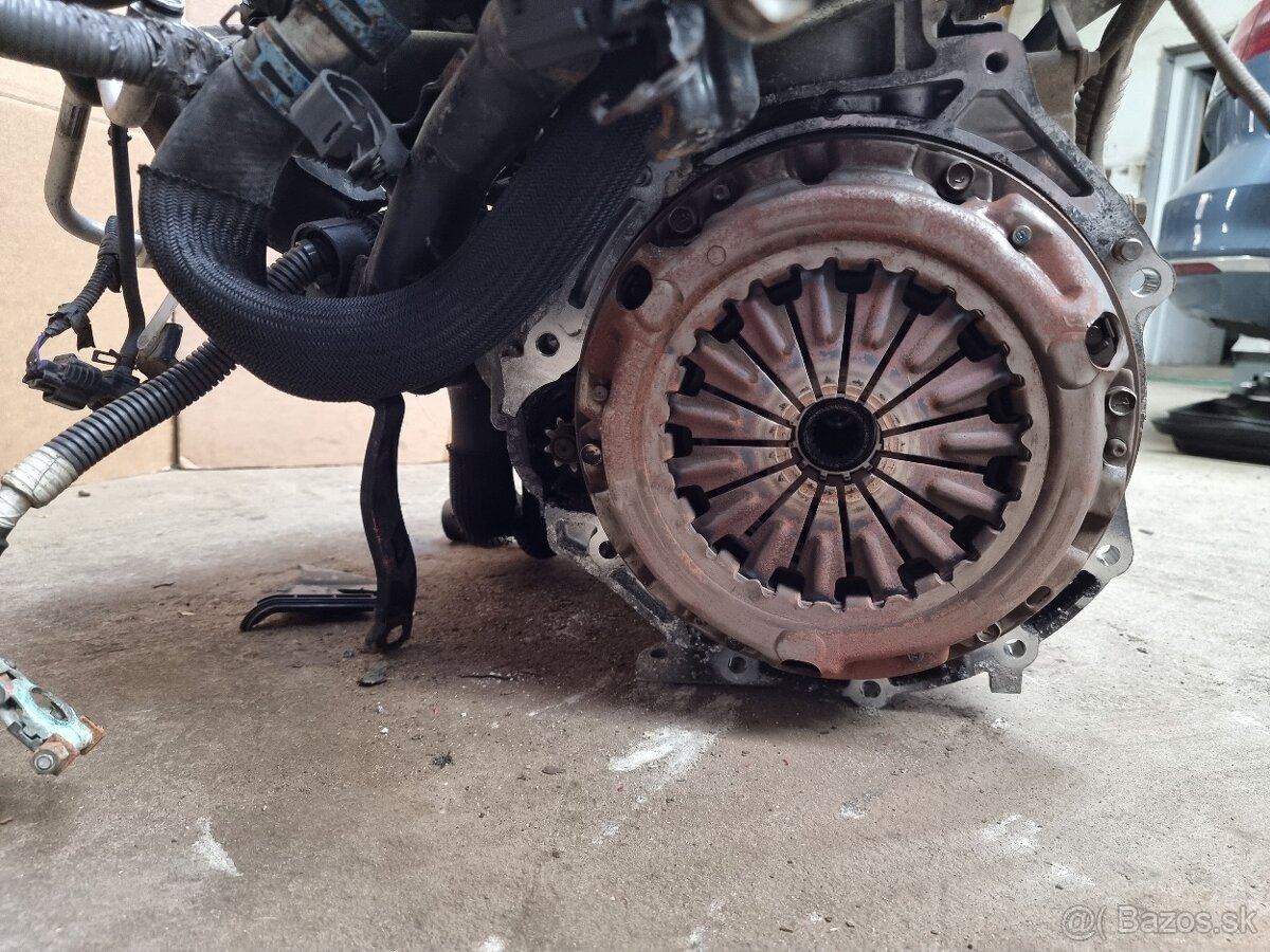 motor TOYOTA 1,4 diesel 66 KW kod 1ND-TV - 10