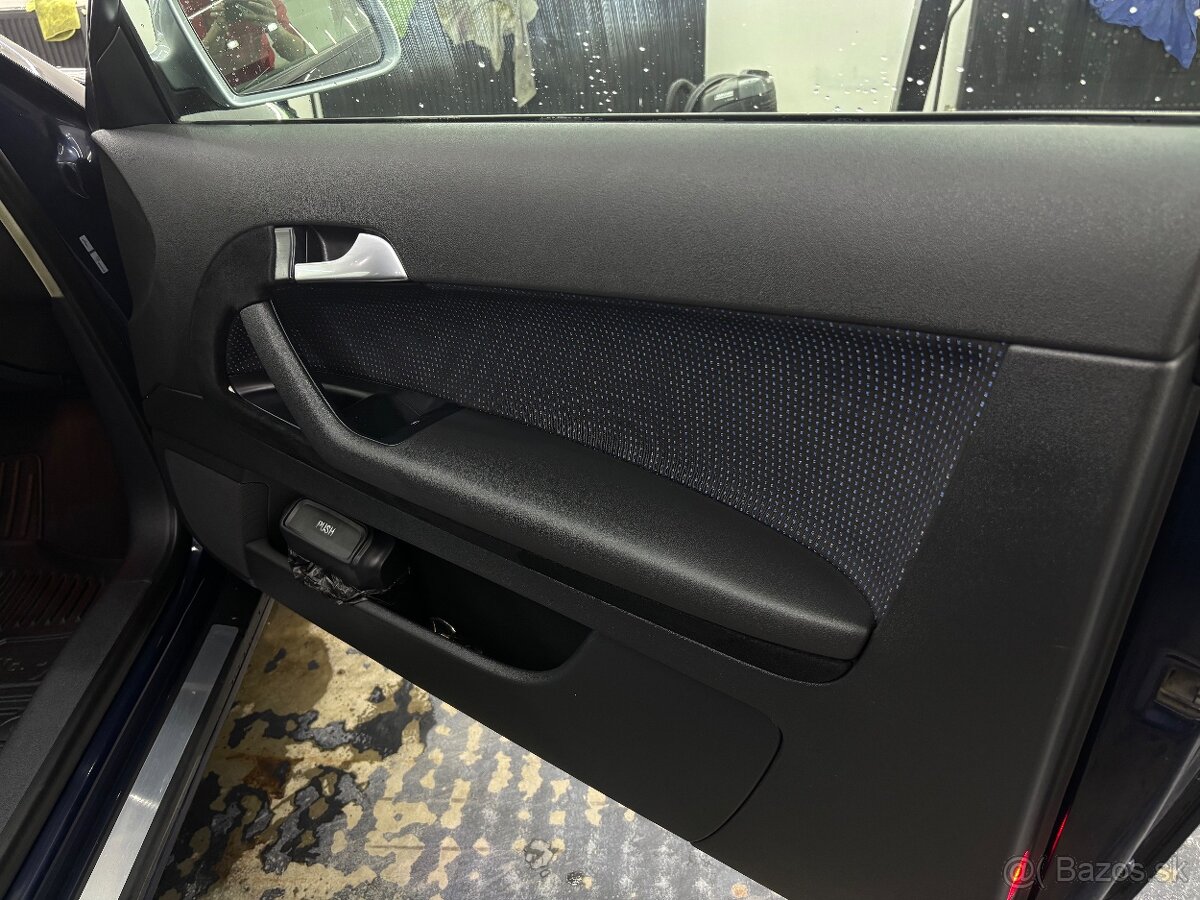 Predám Audi A3 8P 2.0TDI 103KW/DSG S-Line - 10