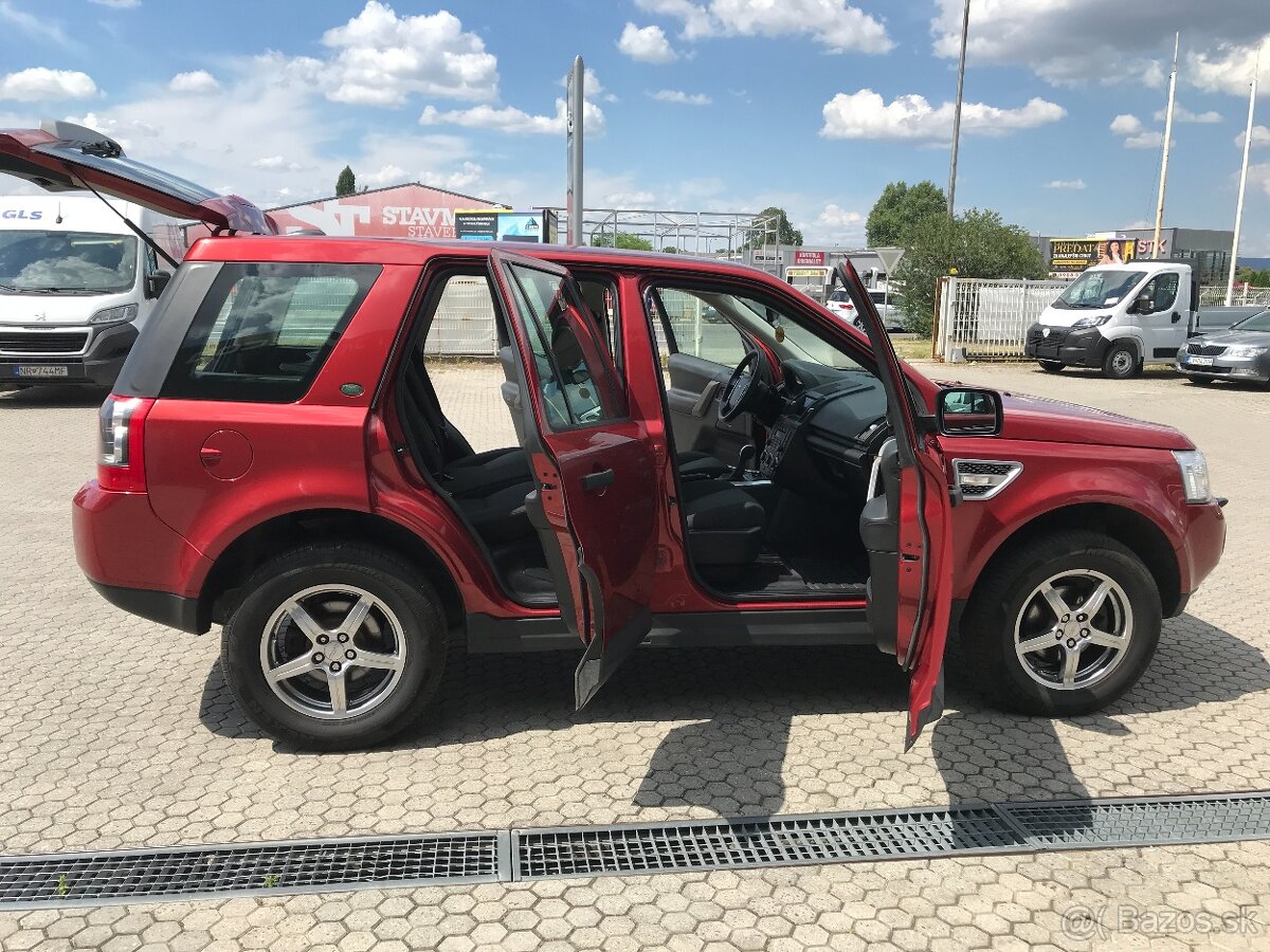 Land Rover Freelander 2 - 10