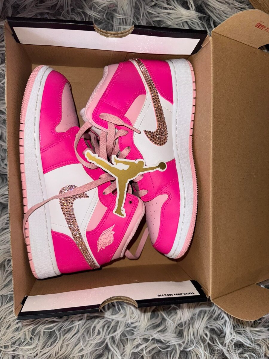 Nike Air Jordan 1 Mid GS Pink original swarovski - 10