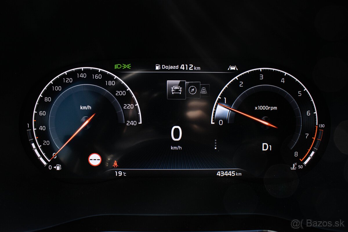 Kia XCeed 1.5 T-GDi Platinum A/T - 10