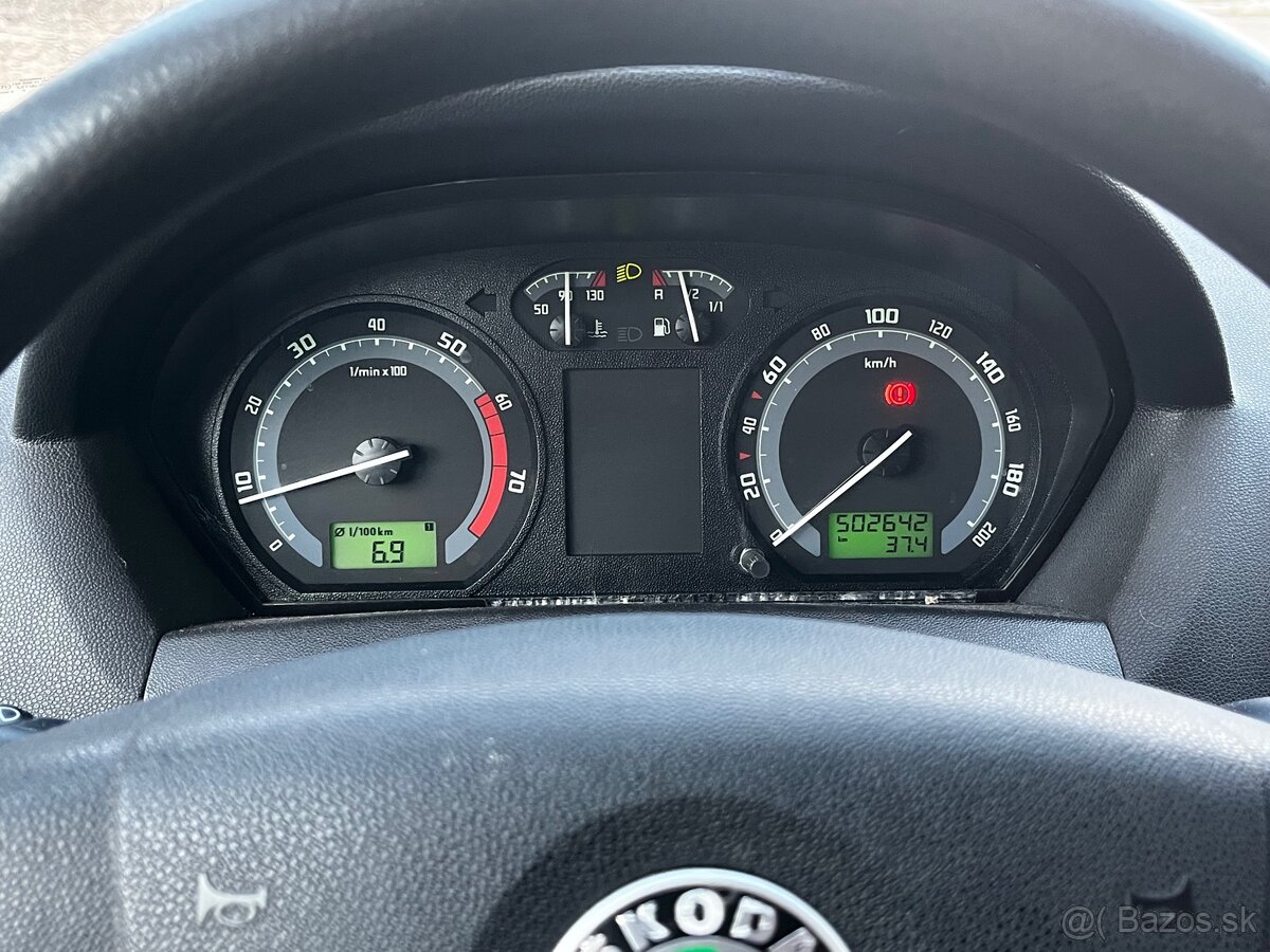 Škoda Fabia 1 1.2 HTP 47Kw - 10