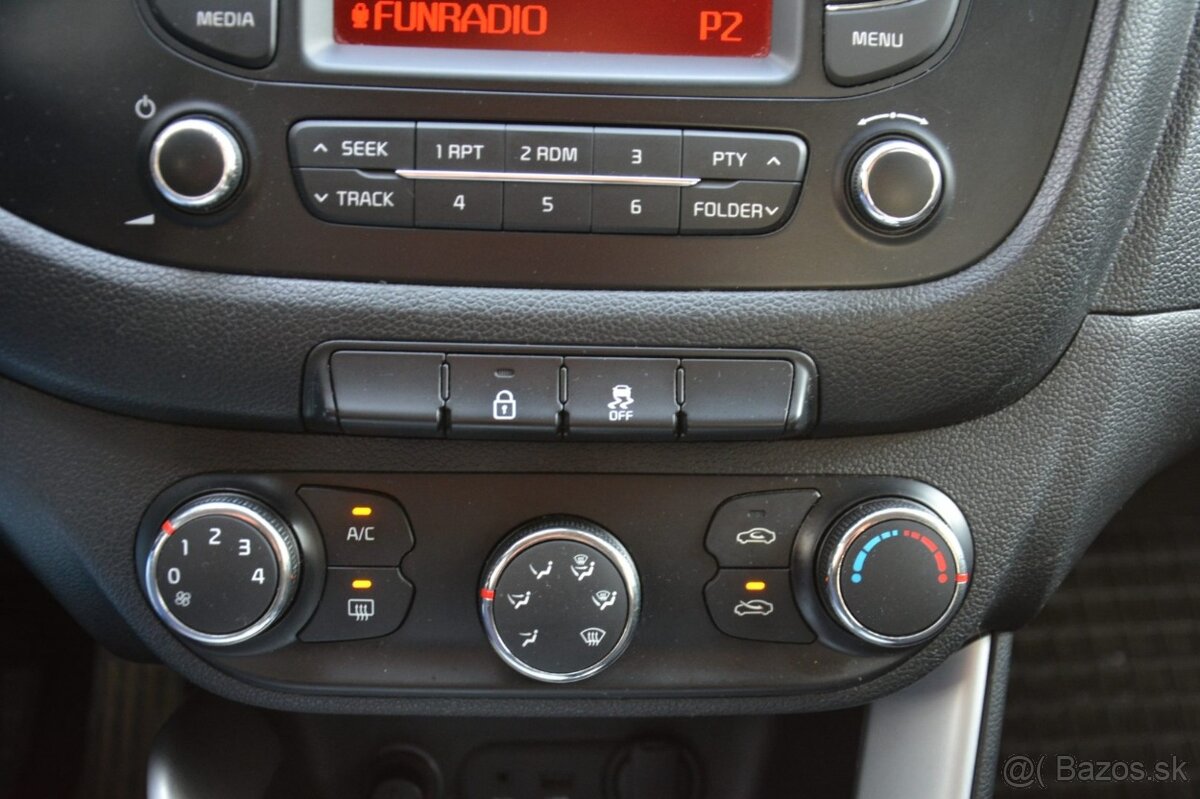 KIA Cee’d 1.6 CRDi, SR. voz - 10