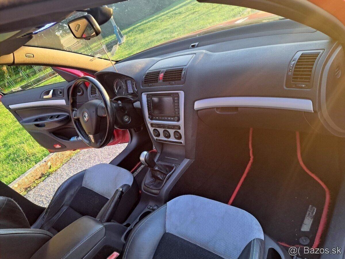 Škoda Octavia 2 RS combi - 2.0 TDI 125 kW PD - 10