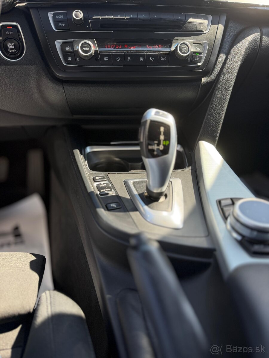 BMW 320d Touring A/T | 135 kW | Automat | TOP stav - 10