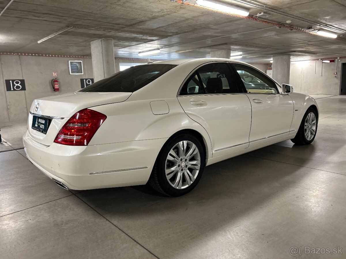 Mercedes-Benz Třídy S, 350 CDi 4Matic raritní stav - 10