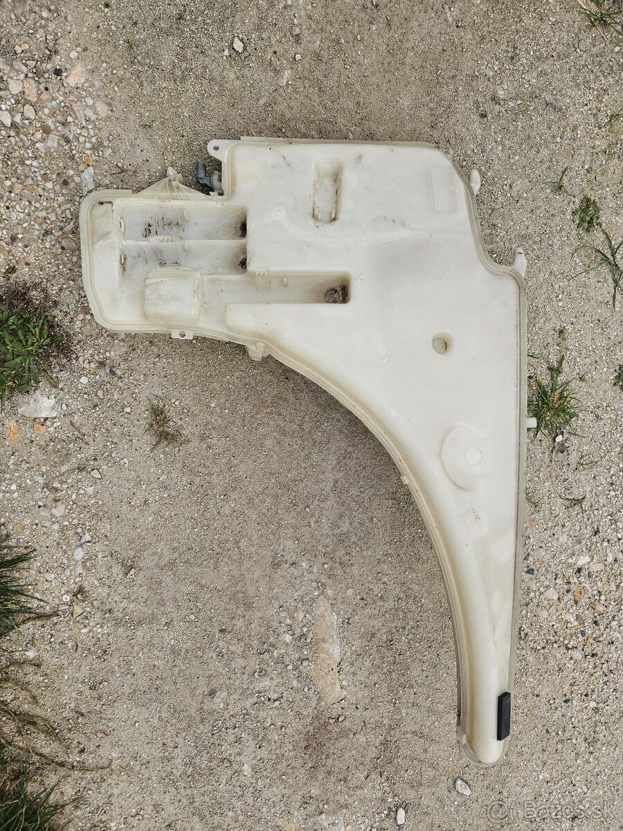 Rozpredám BMW e87 118d 90kw - 10