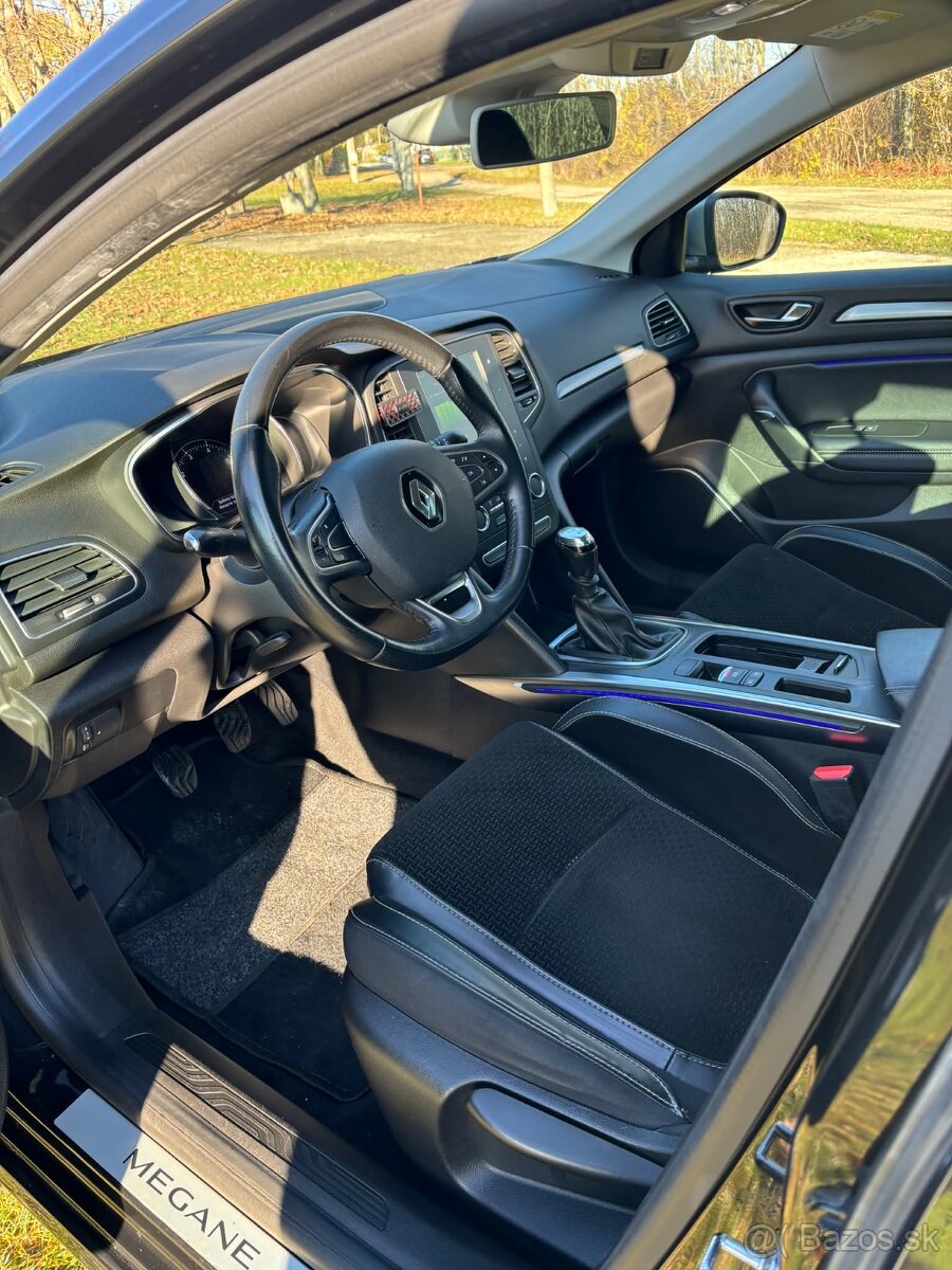 Renault Mégane Energy TCe 100 Limited - 10