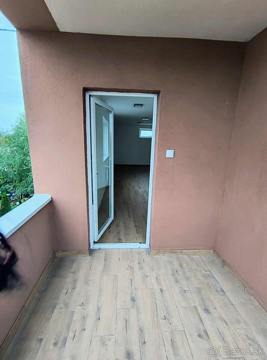 2-izbový byt v obci Imeľ - 10