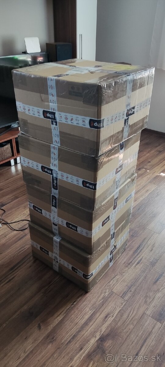 Predám 2ks RCF LF18X401 - 10