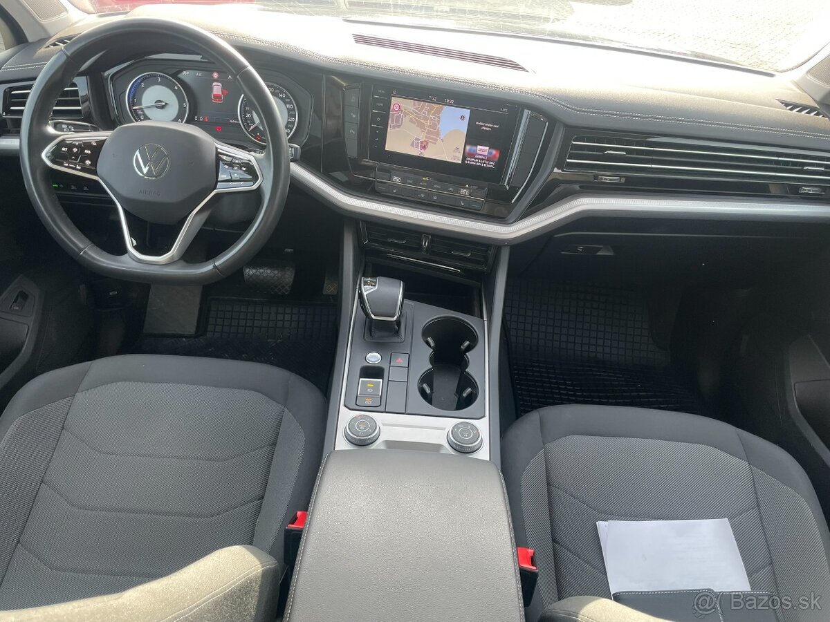 Volkswagen Touareg 3,0TDi 170kw NOMAD CZ DPH 2023 - 10