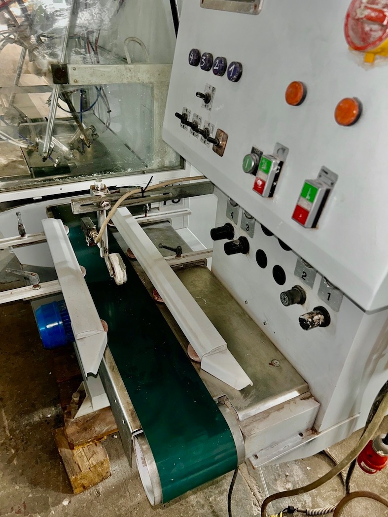 Automatický stroj na lakovanie pásov MAKOR CSP4 - 10