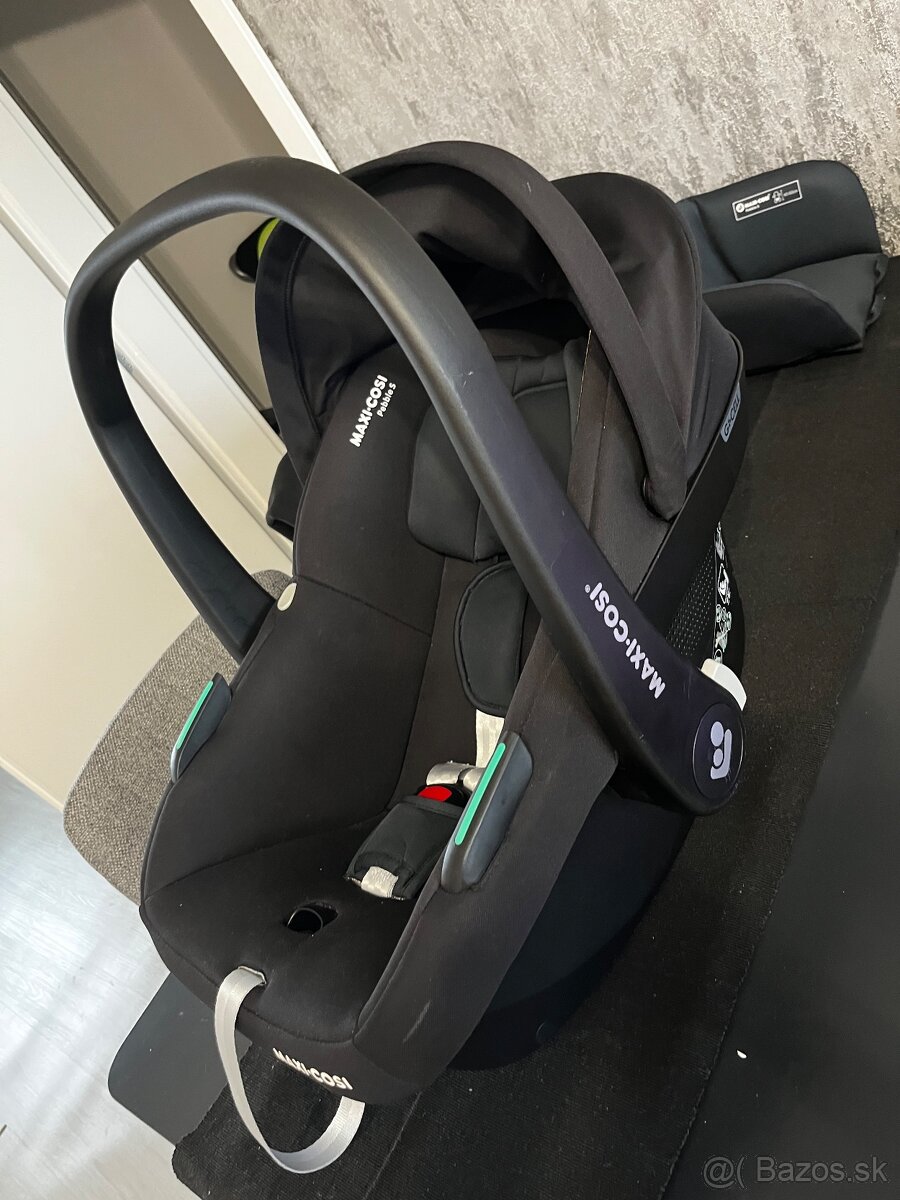 Autosedačka + Isofix základňa Maxi-Cosi - 10