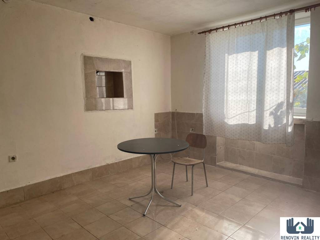 Rodinný Dom, Červená Hora, Krupina - 10