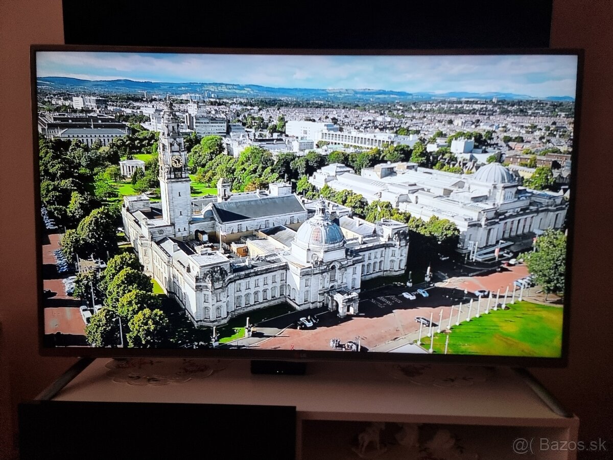 Predám LED TV LG 49LB550V Full HD - 10
