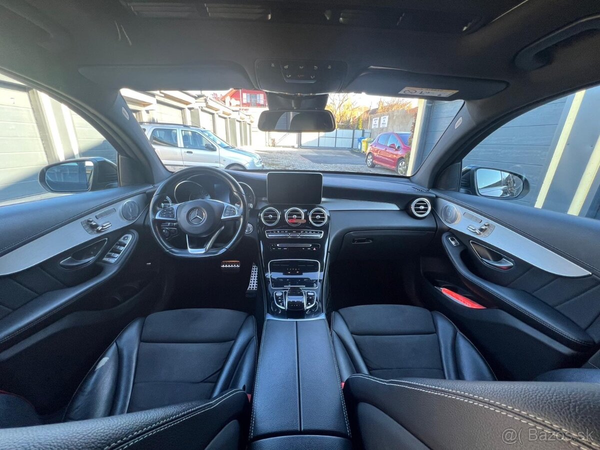 Mercedes-Benz GLC 250 Coupe AMG Night 4Matic - 10