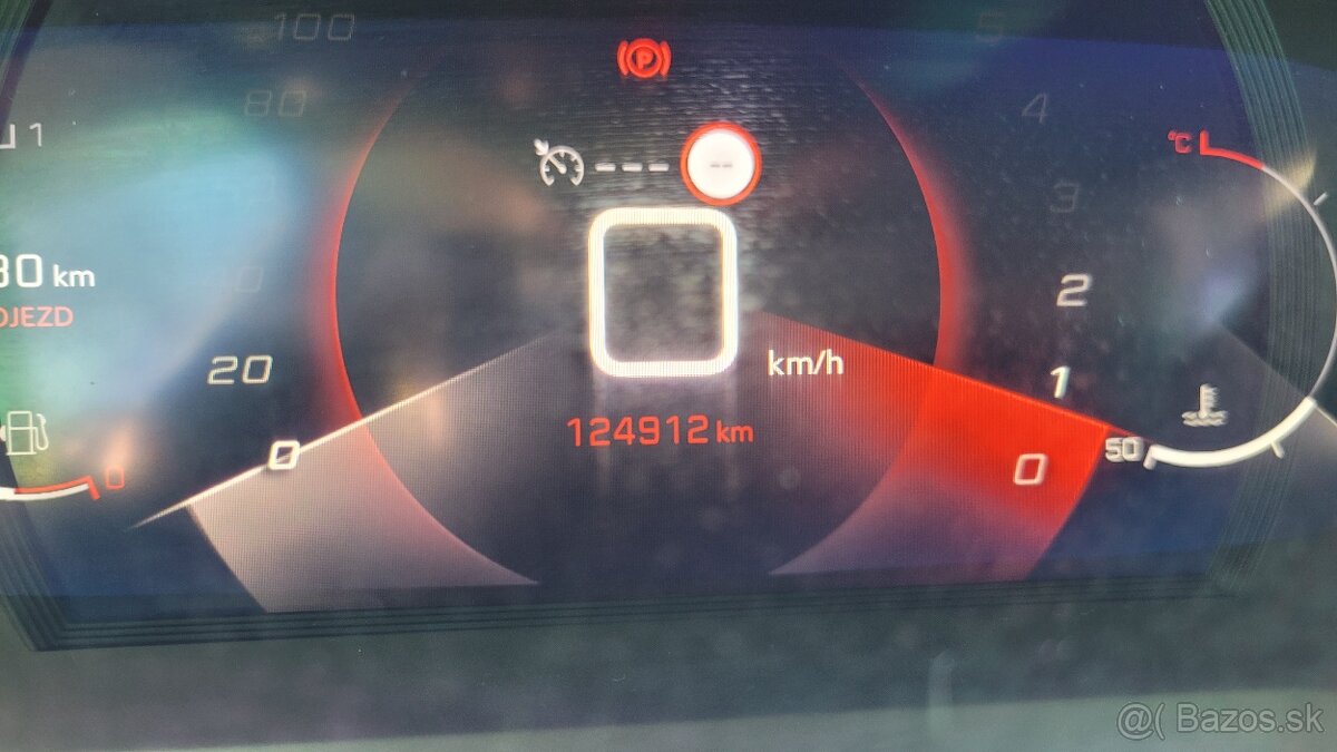 Peugeot 2008 1,5 BlueHDI - 10