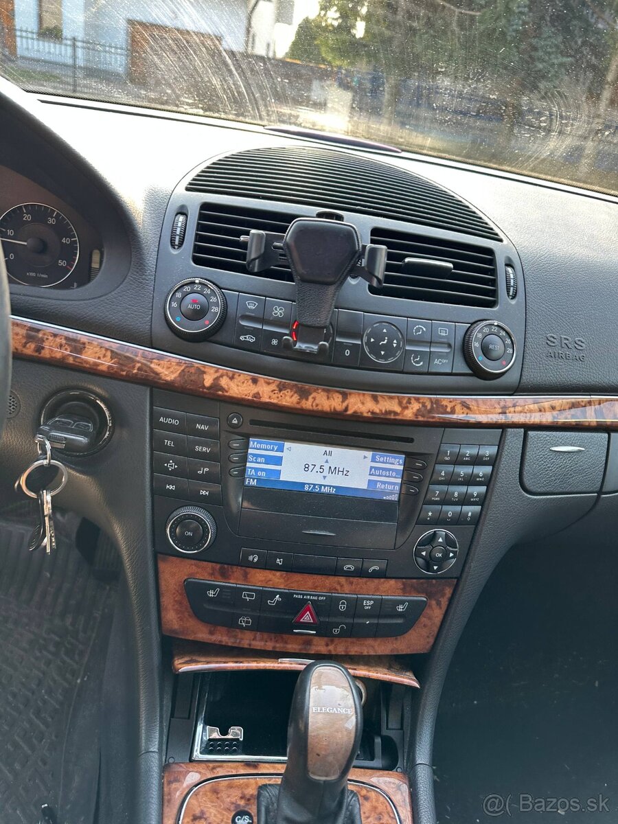 Mercedes E 320 CDI 2004 W211 Elegance - 10