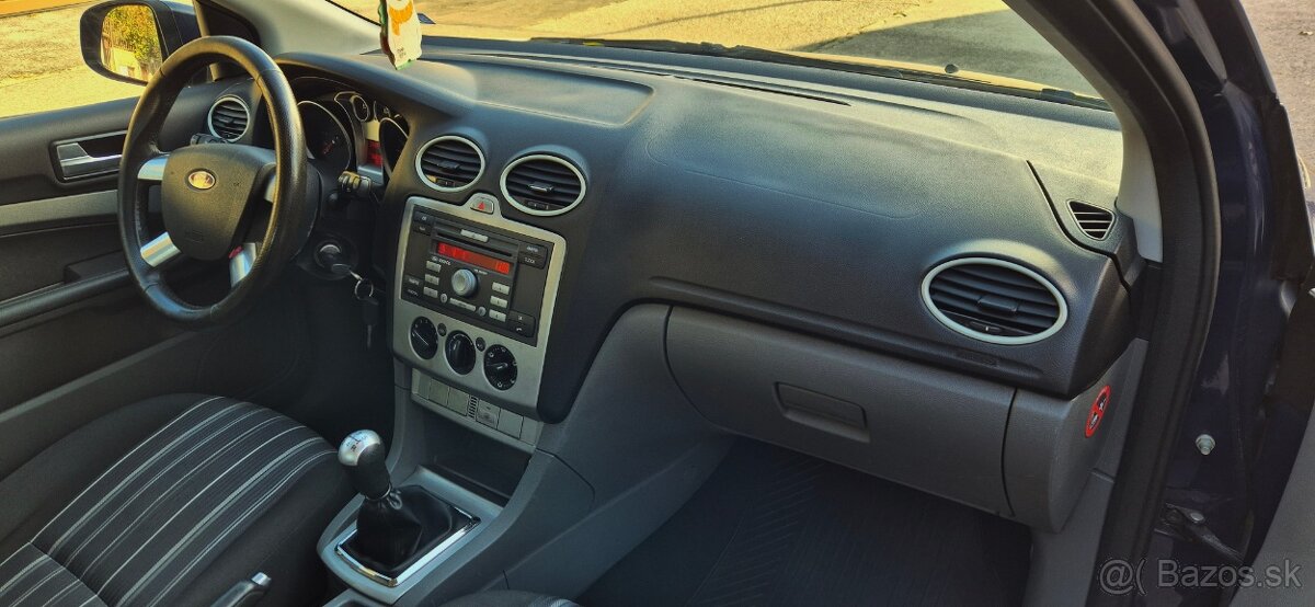 Ford Focus Kombi 1.6 TDCi - 10