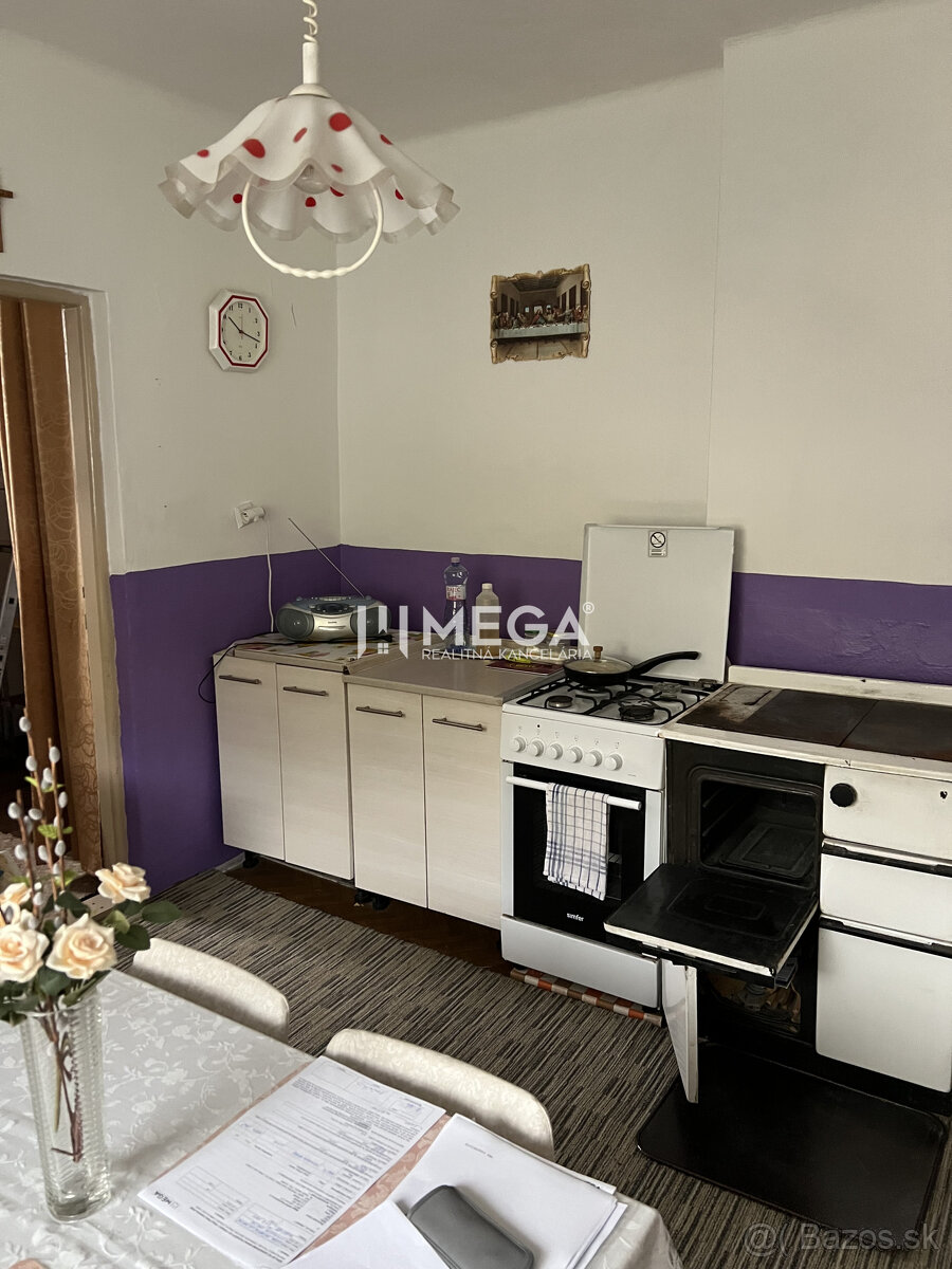 Na predaj dom na Jesenského ulici v Snine - 10