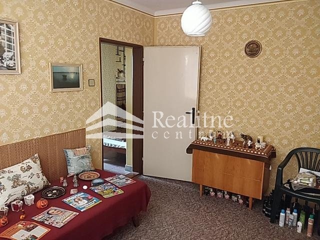 Predáme 4 izb. posch. RD v Leviciach - 10