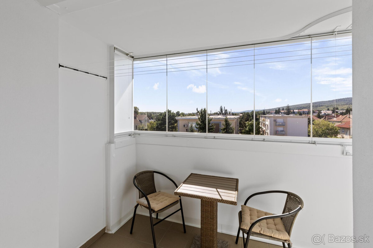 Zaujímavý 3-izbový byt 67 m2 s veľkým potenciálom – ul. Kozm - 10