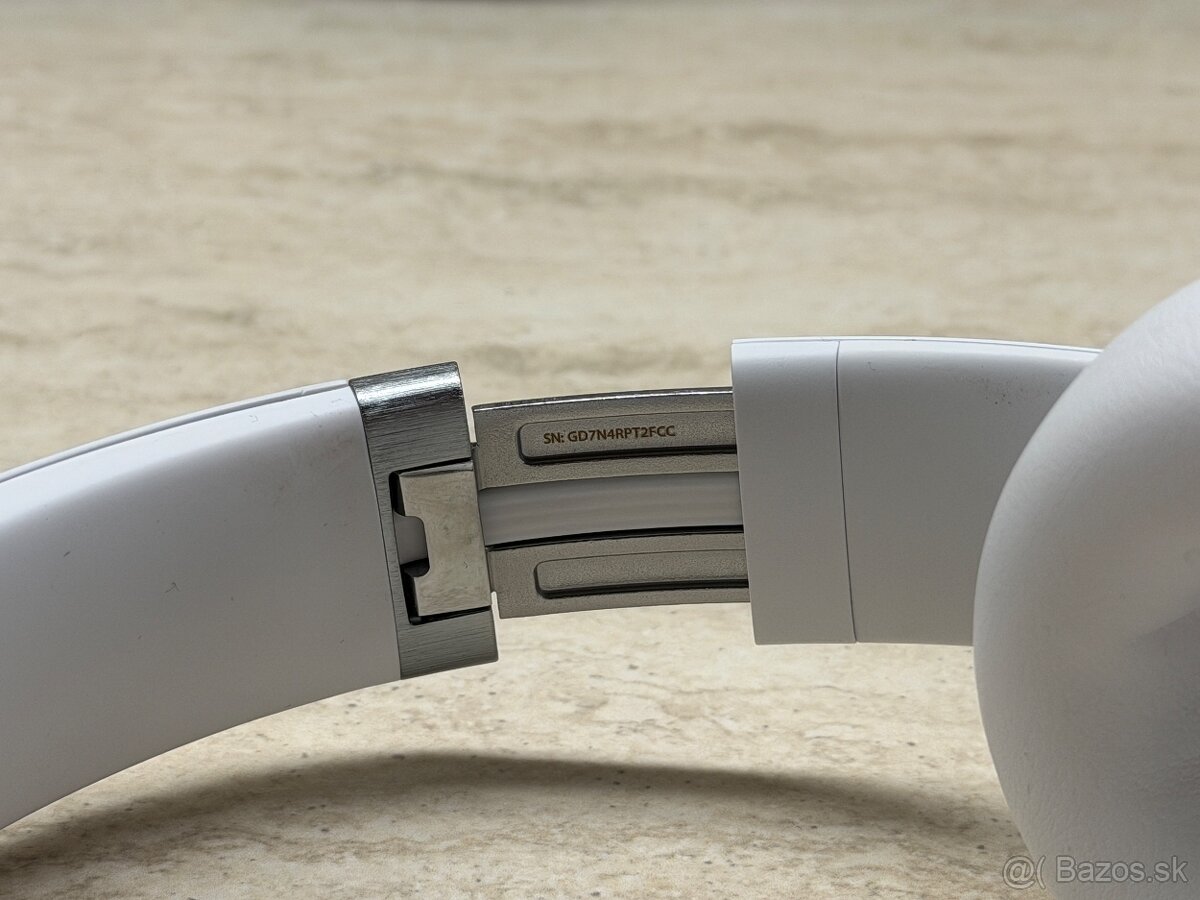 Beats Studio Pro - 10