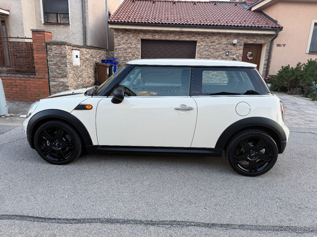 MINI COOPER - 10