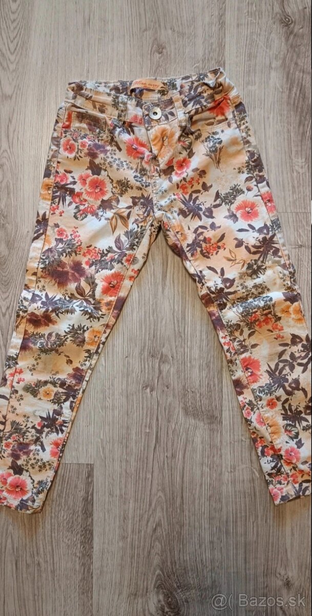 mix dievčenského oblečenia - 10