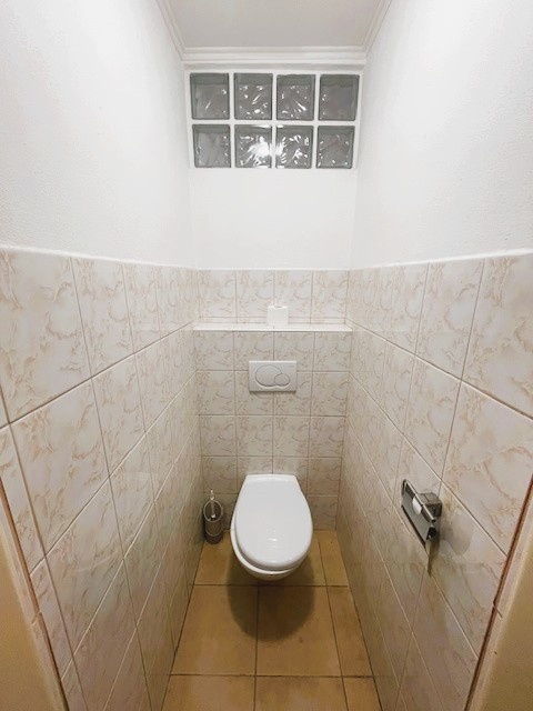 Na prenájom 3. izbový rodinný dom v Lozorne. - 10