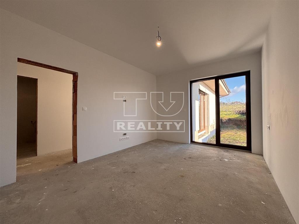 Novostavba pri Nitre v obci Cabaj-Čápor - 10