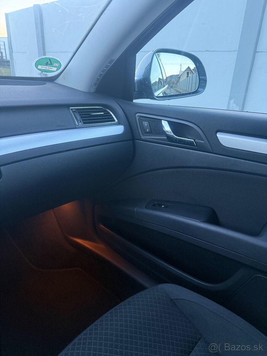 Škoda Superb 2.0 TDI DSG 4x4 maximálne zachovala - 10