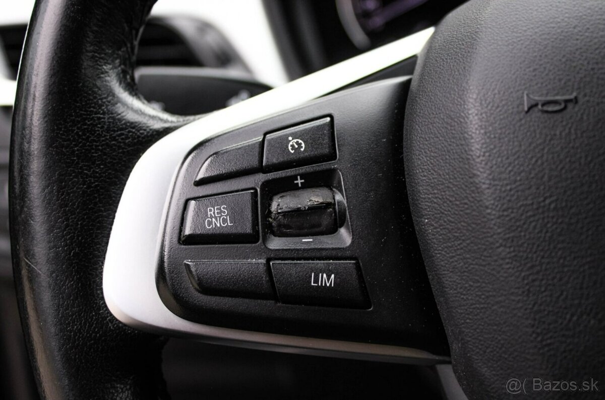 BMW X1 xDrive 18d Advantage A/T - 10