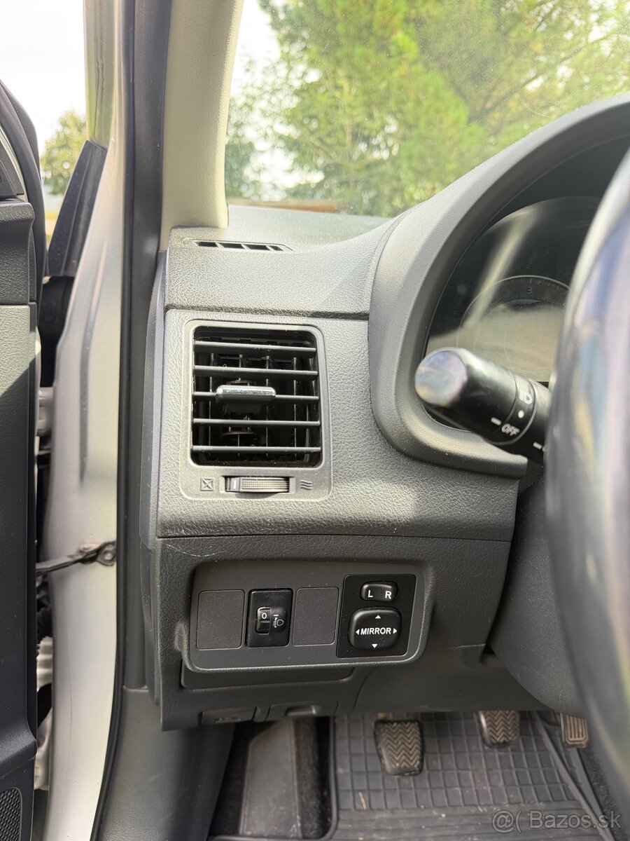 Toyota corolla 2.0 diesel - 10