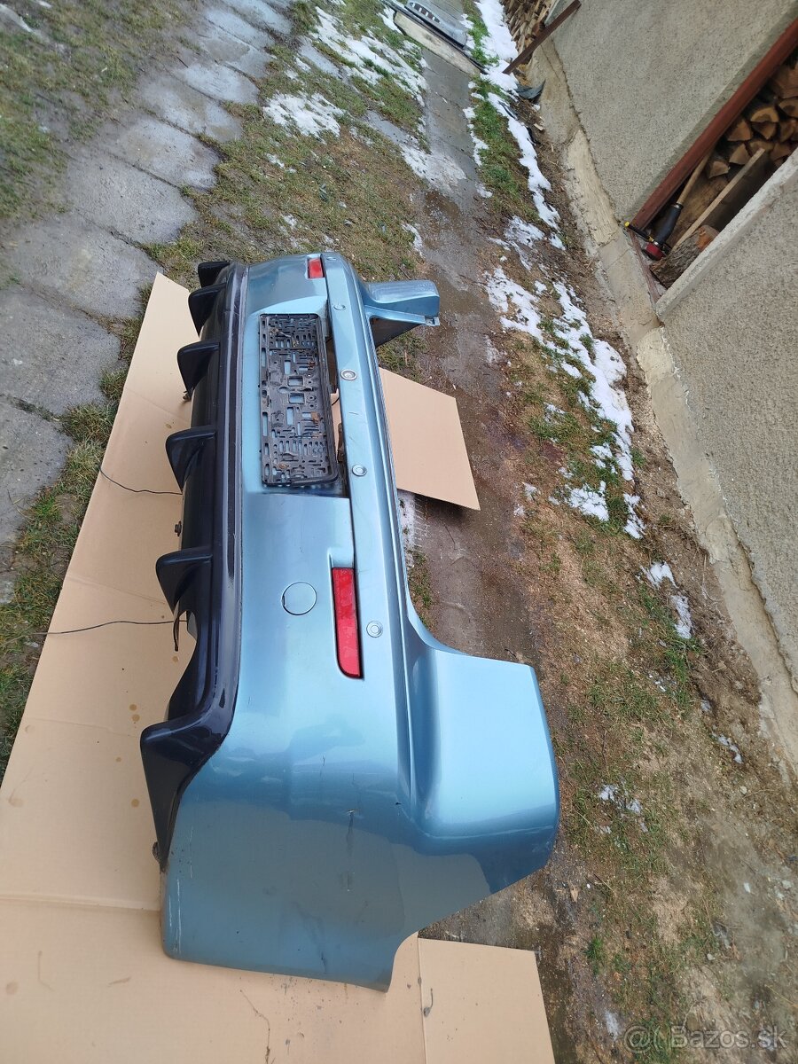 Mitsubishi lancer zadný náraznik - 10