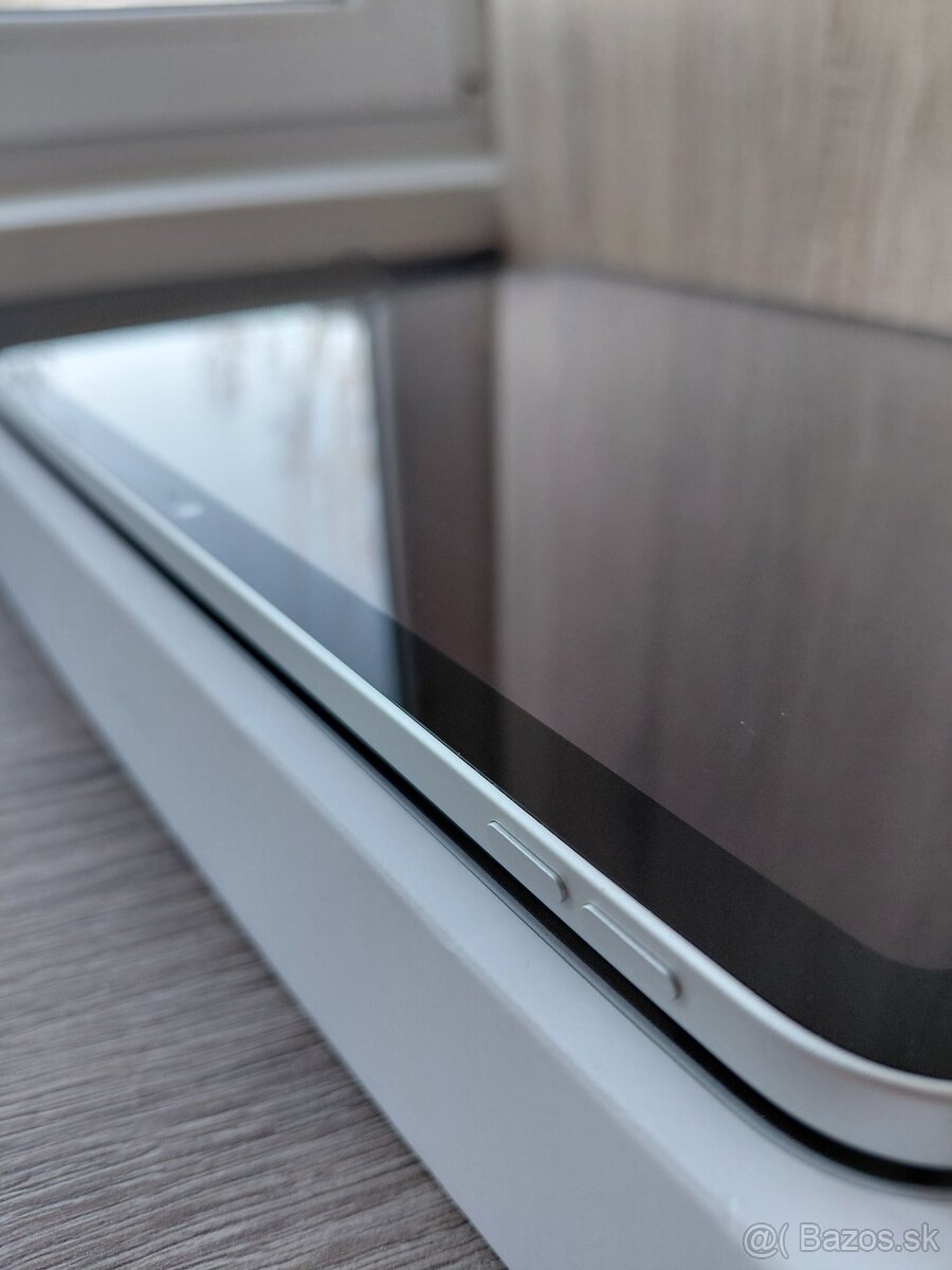 Predám/Vymením Ipad 10 generacie 64gb - 10