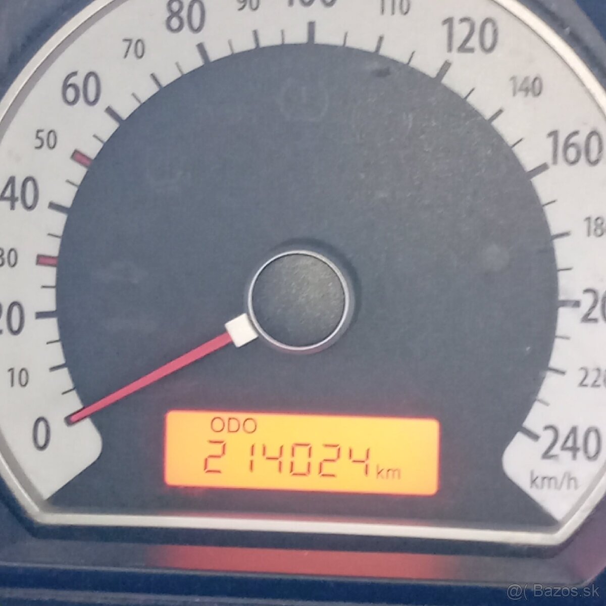 Predám Kia CEED 1.4 Benzin - 10