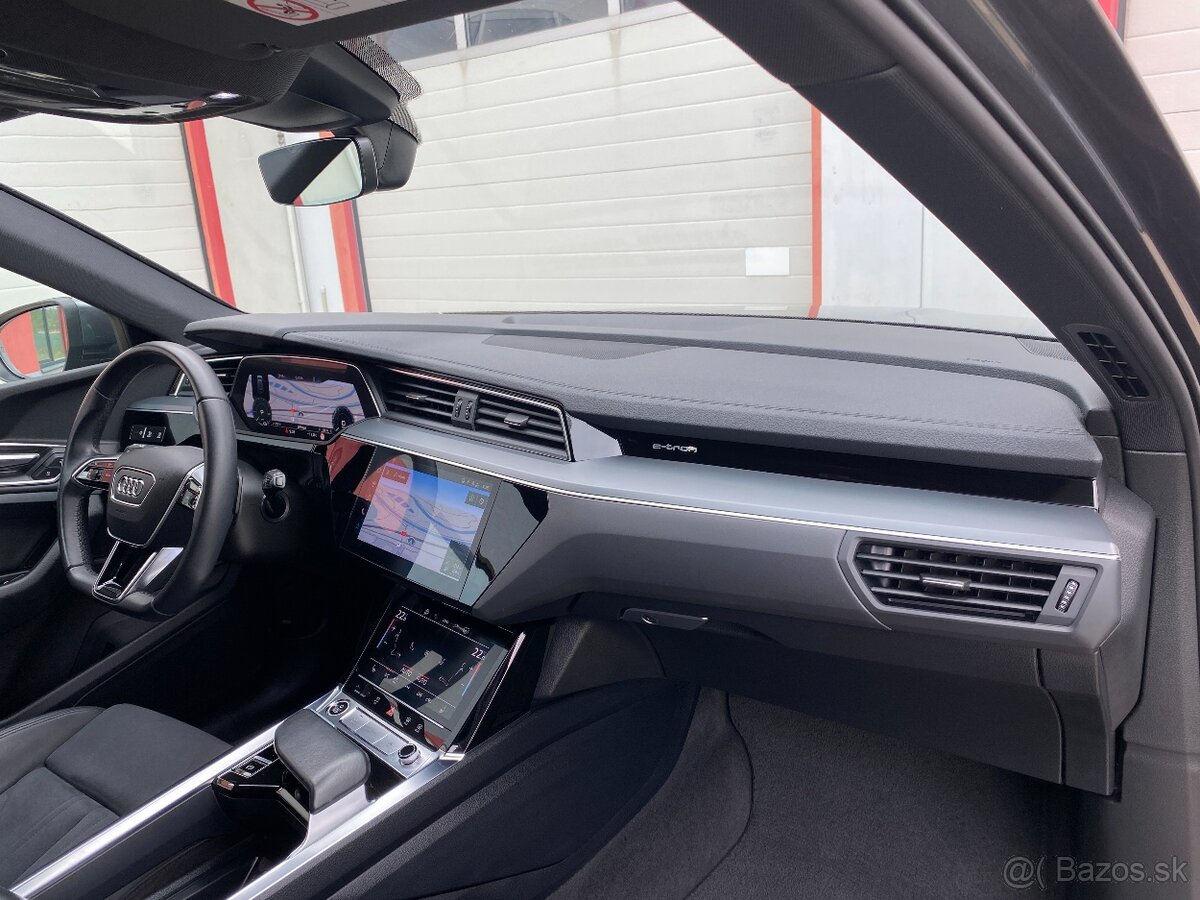 Audi E-tron 50 quattro 230kW S line DPH - 10