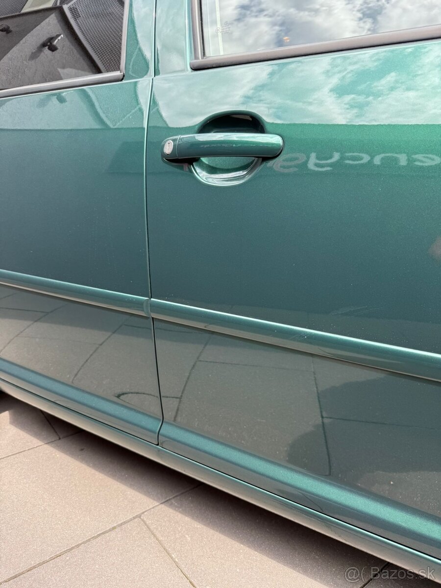 Volkswagen Golf 2.8 V6 4Motion 81000km UNIKÁTNÍ KUS - 10