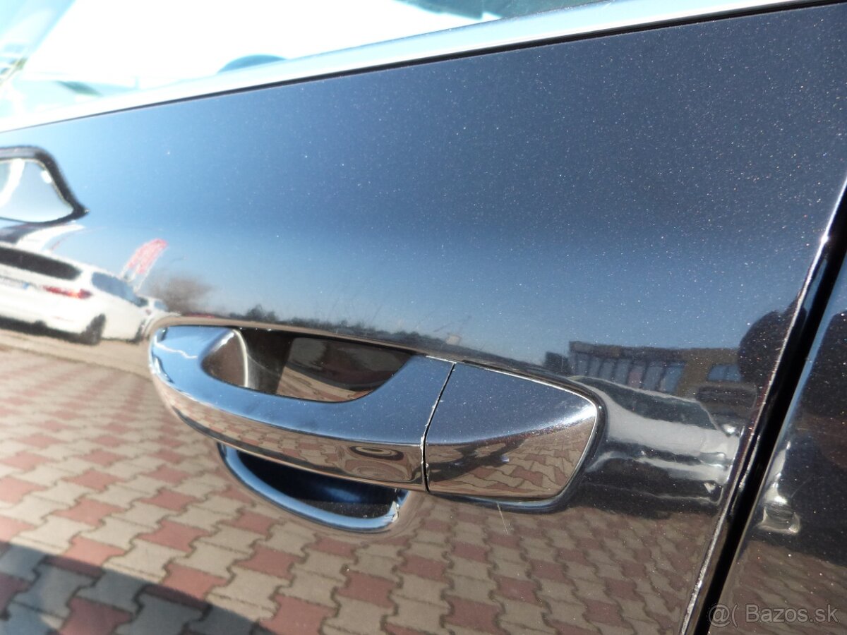 Škoda Superb Combi 2.0 TDI CR 170k Elegance DSG - 10