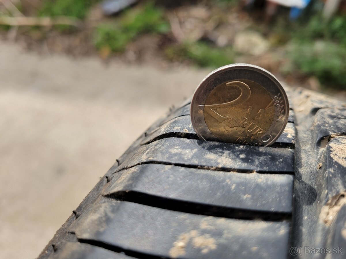 Predám letné pneumatiky na plechových diskoch R14 - 10