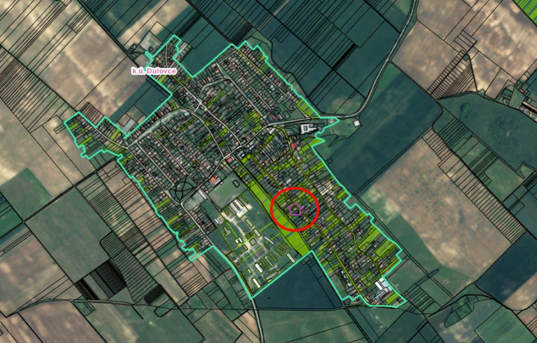 Dulovce - RODINNÝ DOM so 700 m2 POZEMKOM - 10