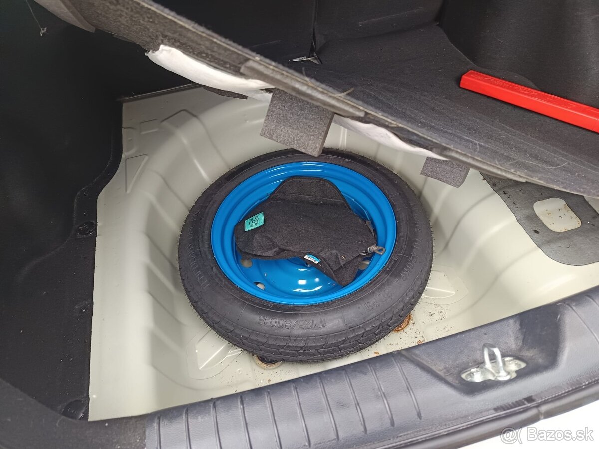 Predám KIA RIO sedan 1,2 málo jazdená - 10