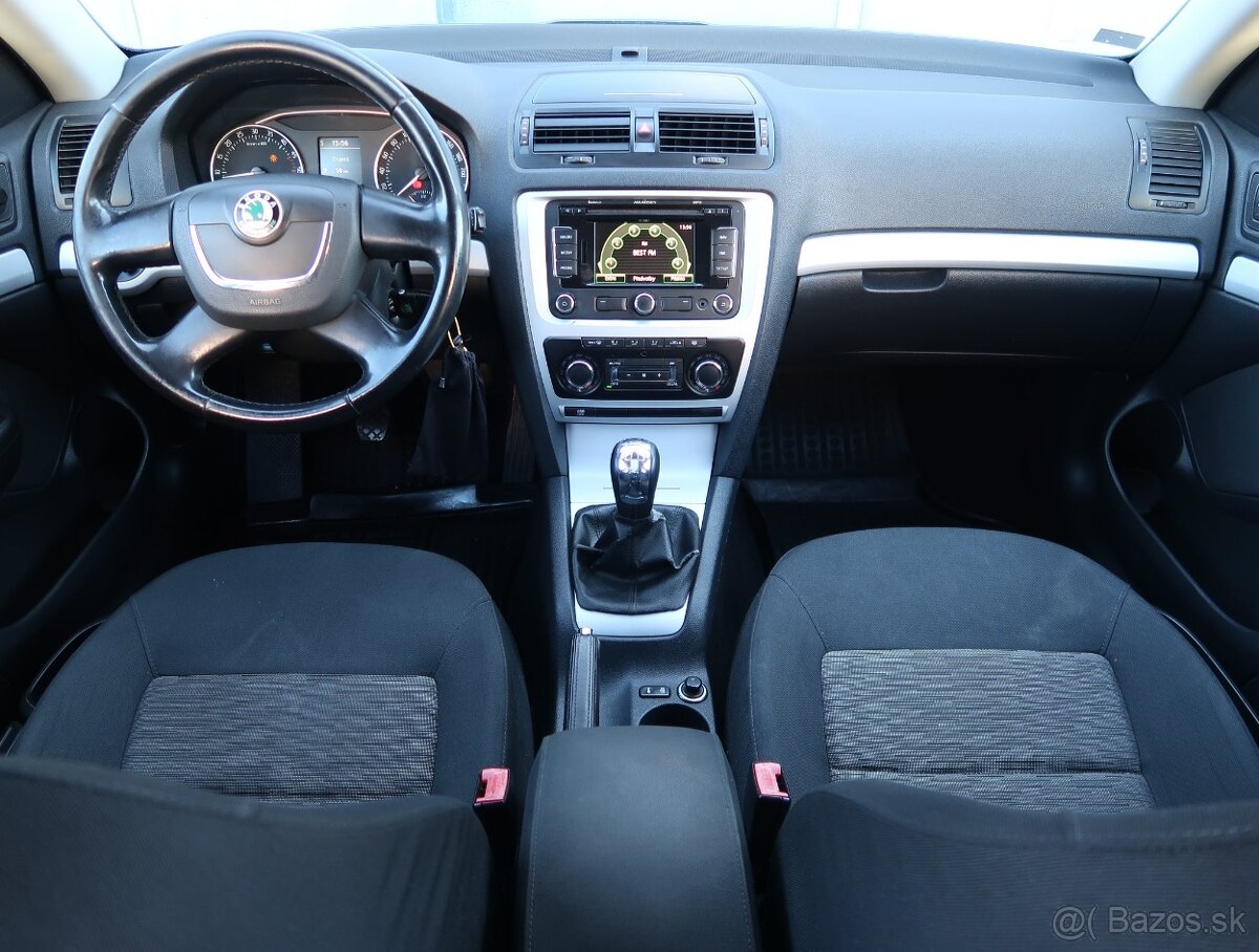 Škoda Octavia 1.6 TDI Ambiente, 2010, 77 kW, 313 432 km - 10
