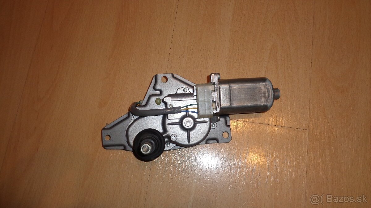 Suzuki Jimny plasty interiéru - 10