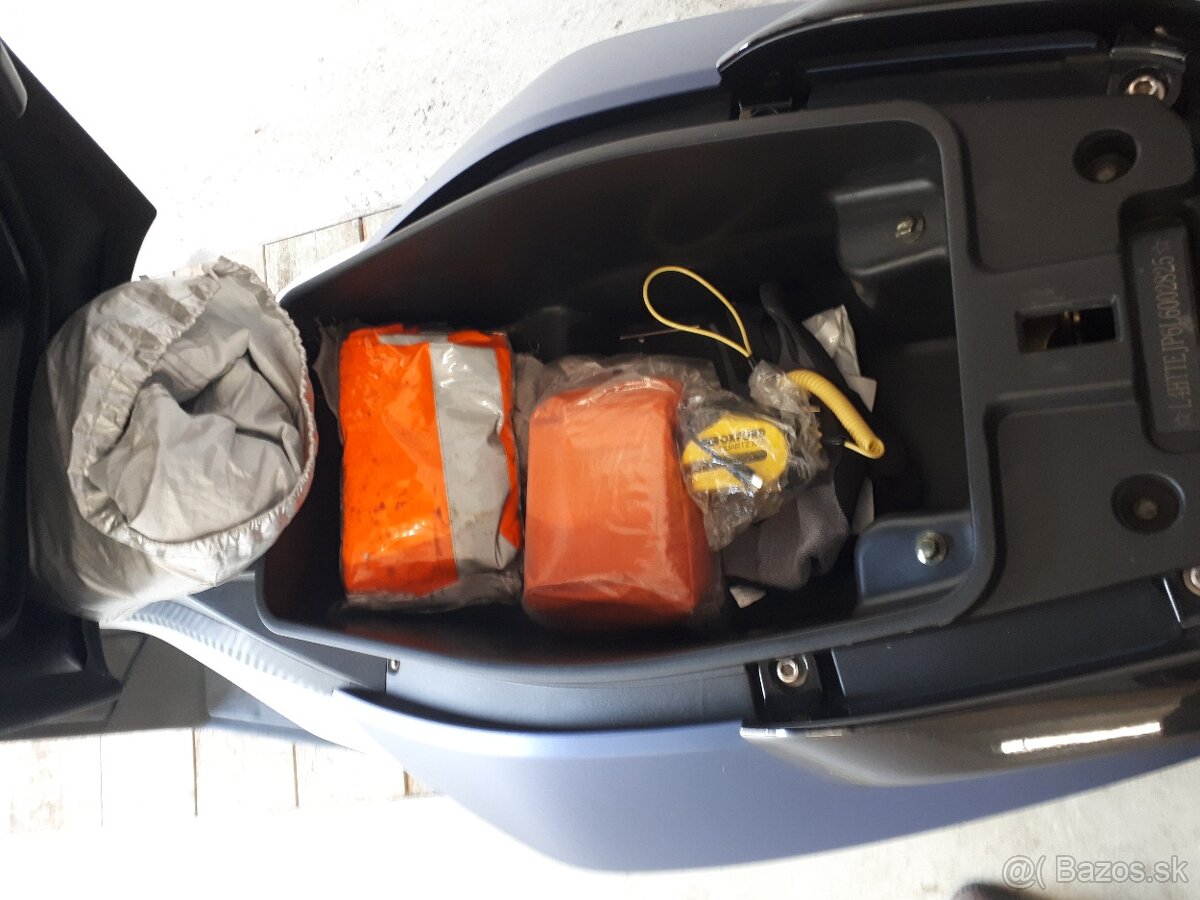 Predám skuter Longjia Easymax 125 - 10